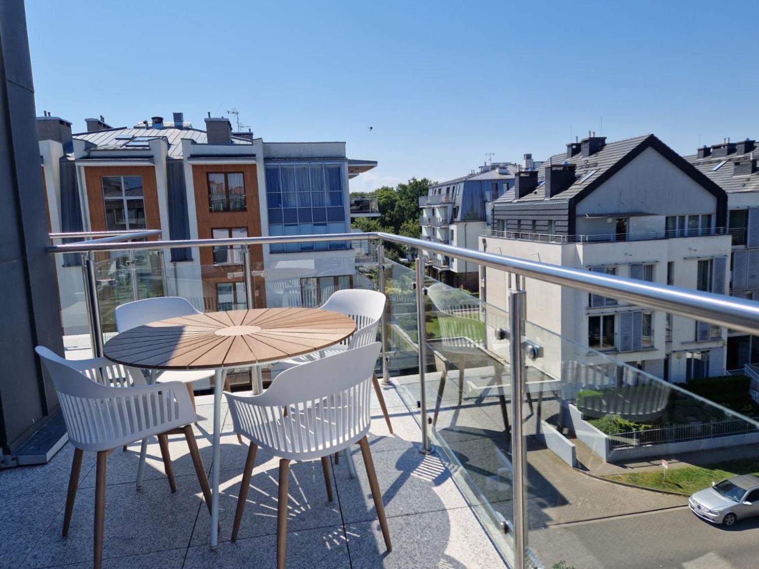 Apartamenty Na Wyspie - Stella Baltic - Parking シフィノウイシチェ エクステリア 写真